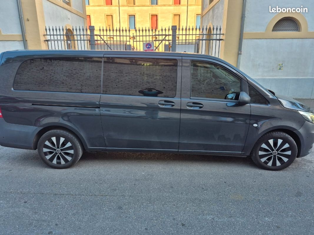Mercedes vito 114 EXTRA LONG CDI 9 PLACES (image 1)