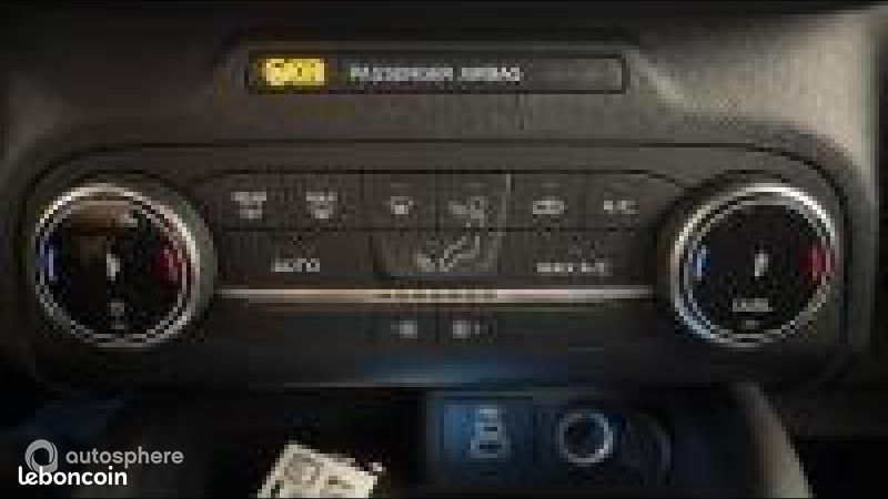 Ford Kuga 2.5 Duratec 180ch Hybrid FlexiFuel ST-Line X Powershift (image 22)