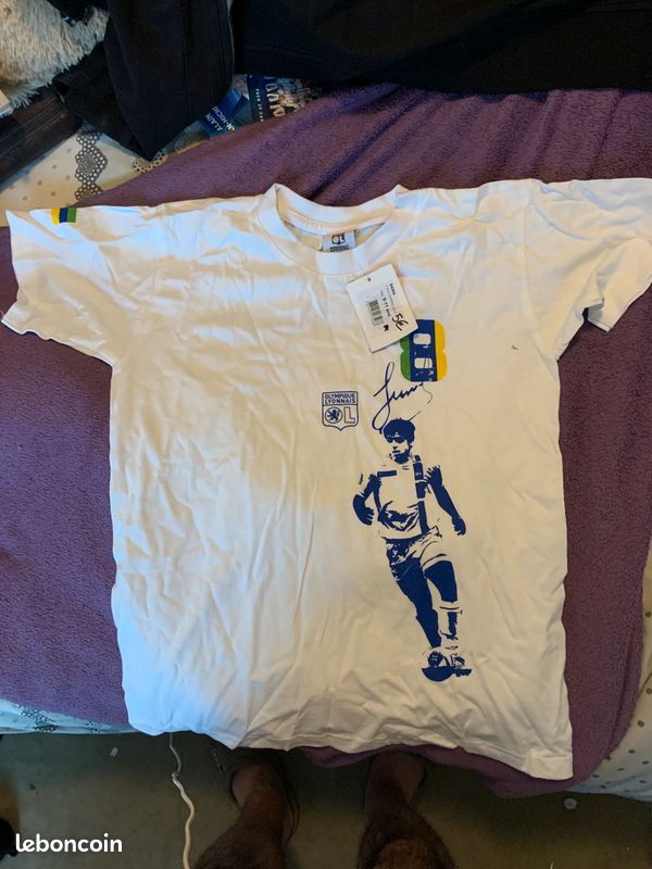 Tee-shirts enfant Olympique Lyonnais JUNINHO Vêtements