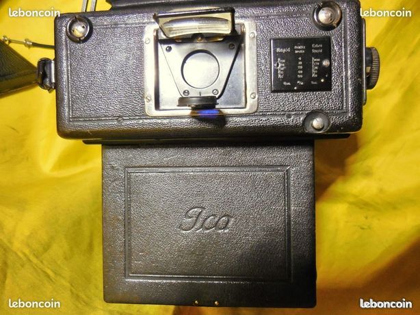 JOLI LOT DE 3 ANCIENNES PLAQUES RELIQUAIRE EN TOLE