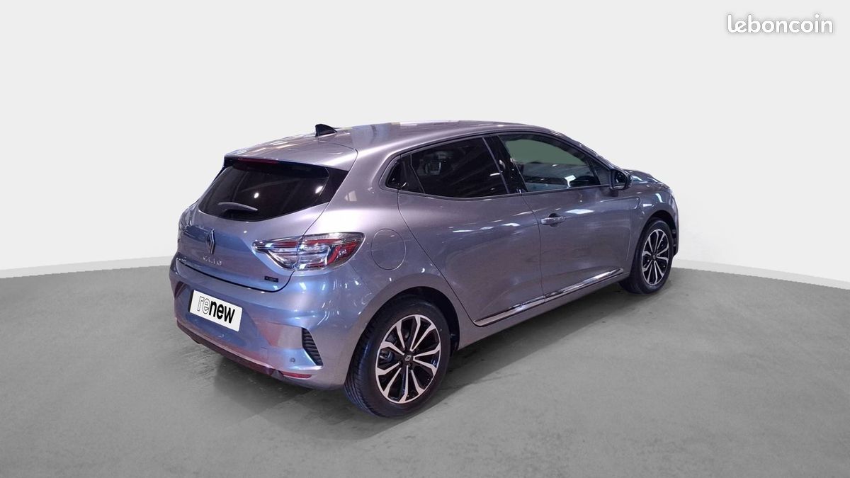 Renault clio e tech full hybrid 145 ch gsr2 techno (image 2)