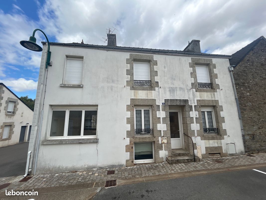 Maison 5 pièces 118 m² · à Noyal-Pontivy · 118 m² · 157 500 €
