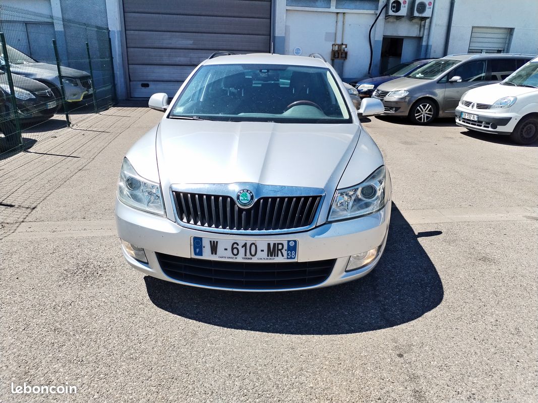 Skoda octavia 2 combi 1.6 tdi 105ch garantie mois (image 1)