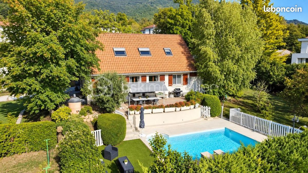 Maison 6 pièces 136 m² · à Claix · 136 m² · 519 000 €