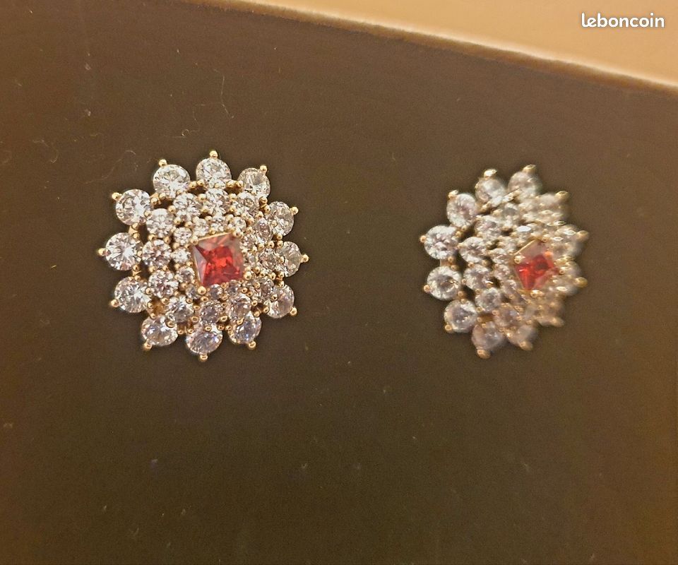 Boucles d'oreilles Lotus (image 2)