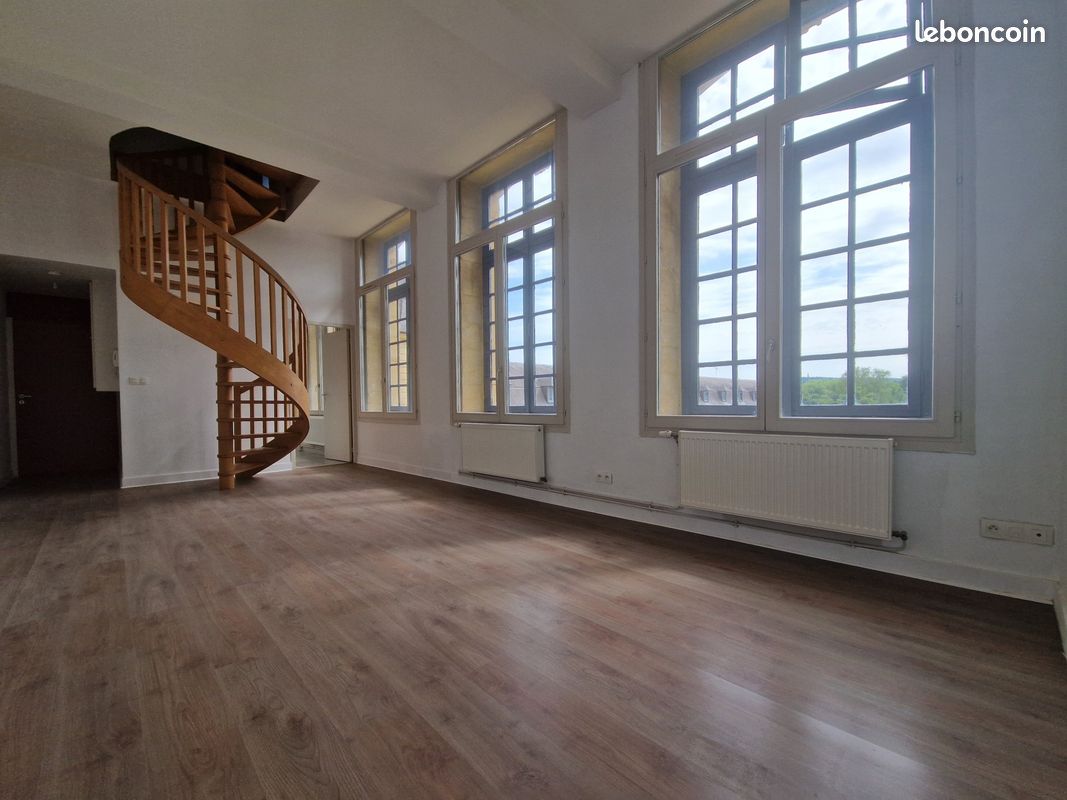 Appartement 3 pièces 84 m² · à Sedan · 84 m² · 69 000 €