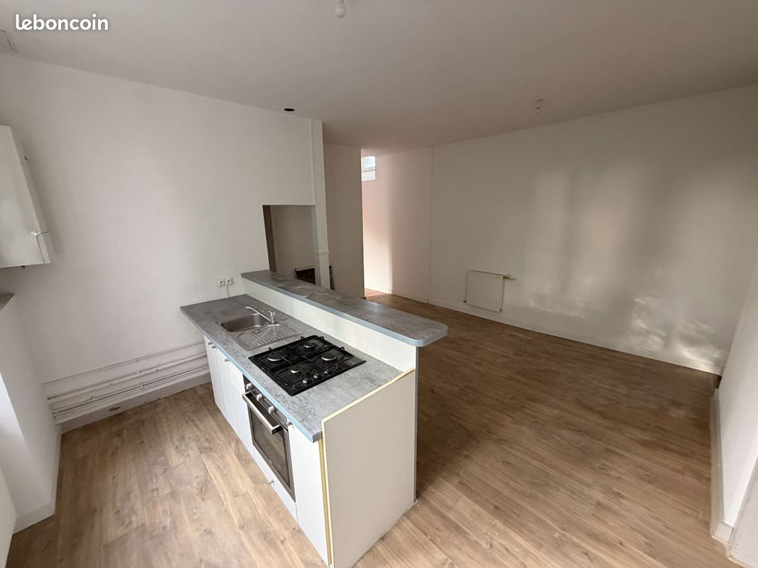 Appartement 3 pièces 84 m² · à Vesoul · 84 m² · 590 €/mois