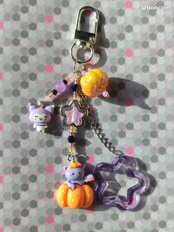 Porte clé en perles Kuromi d'Halloween (image 1)