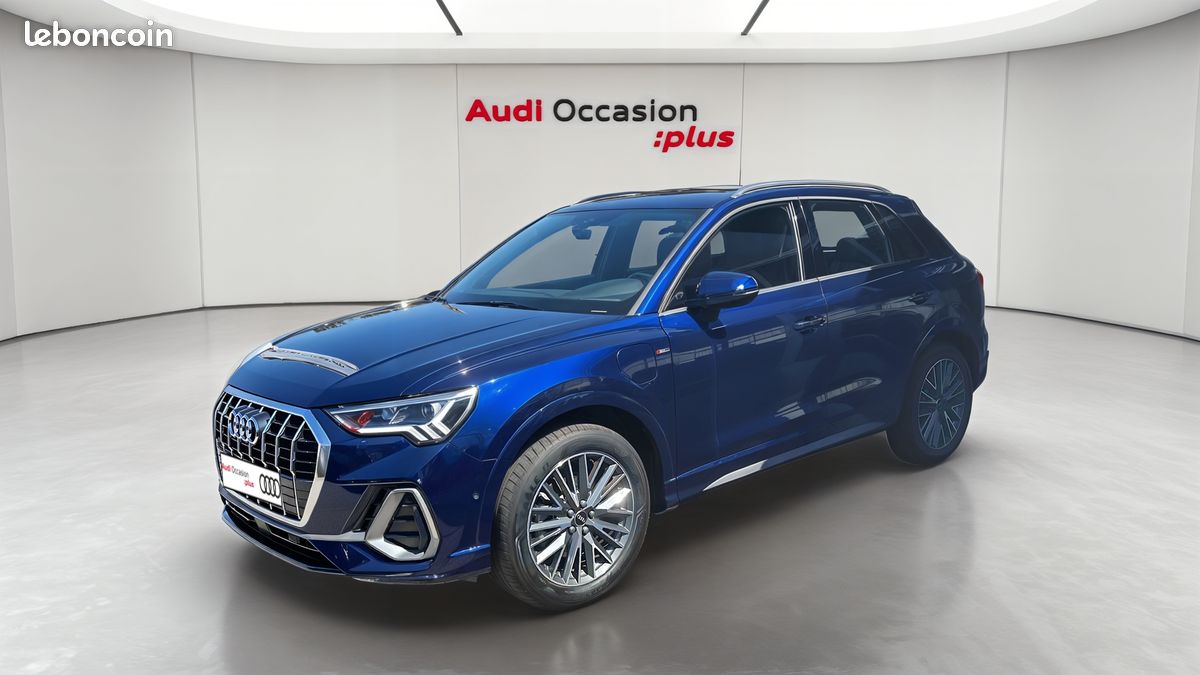 AUDI Q3 45 TFSIe 245 ch S tronic 6 S line (image 1)