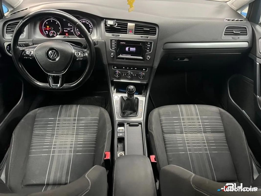 Volkswagen Golf 7 (5 portes) VII 1.6 TDI 105ch BlueMotion Technology FAP Lounge BVM5 (image 9)
