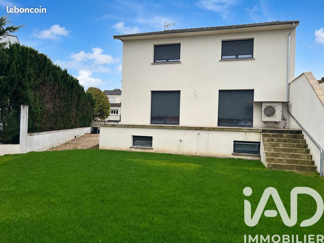 Maison 5 pièces 174 m² · à Ablon-sur-Seine · 174 m² · 590 000 €