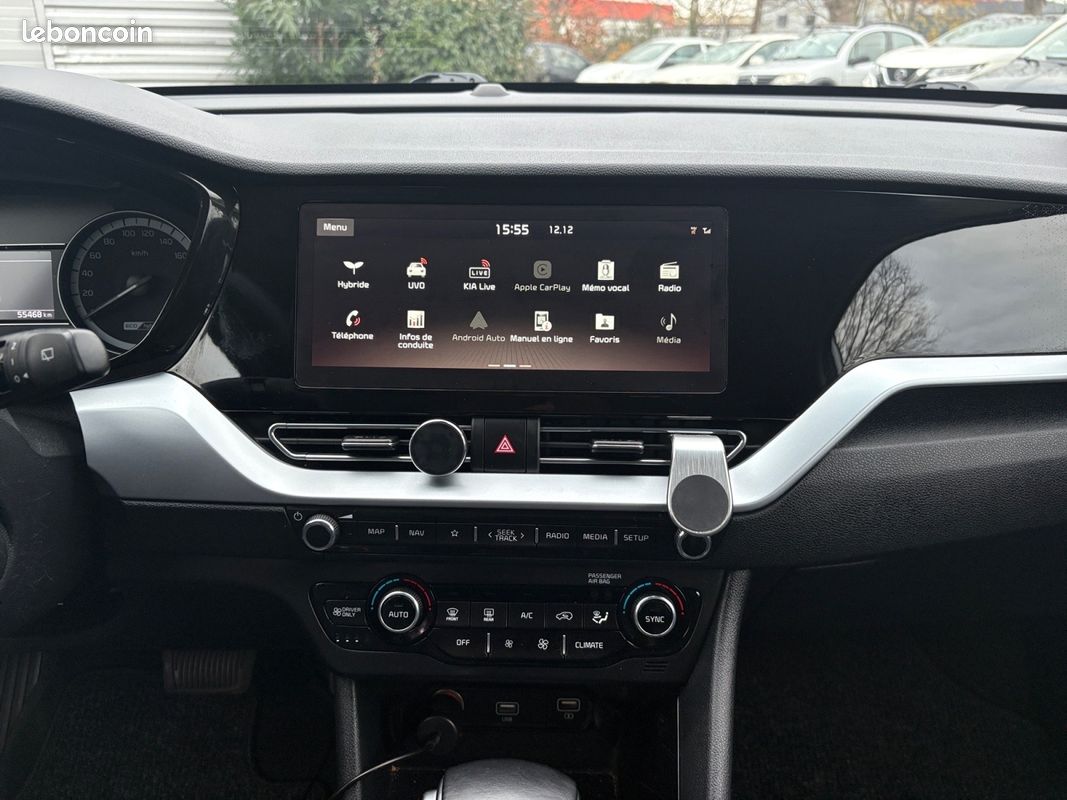 KIA NIRO 1.6 GDi Hybride 141 ch DCT6 / CAMÉRA / RADARS AV + AR / CAR PLAY /4 PNEUS NEUFS/GARANTIE KIA 2027 (image 13)