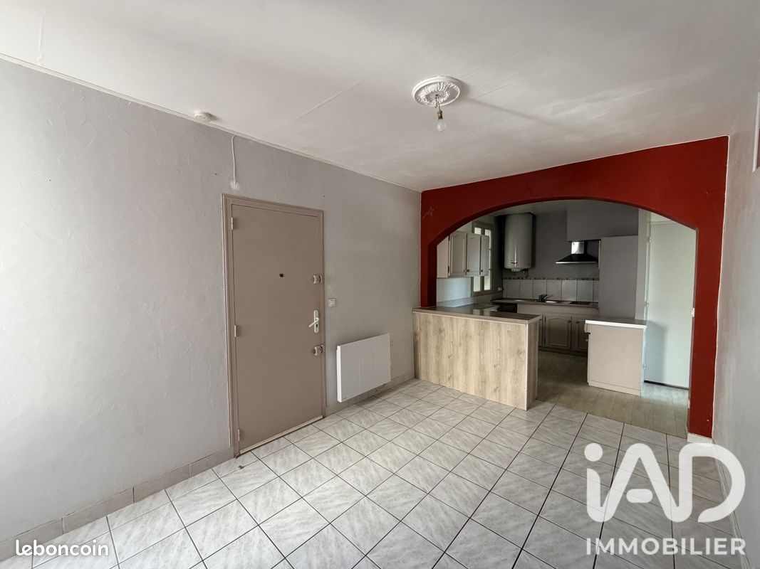 Appartement 3 pièces 45 m² · à Orléans · 45 m² · 115 000 €