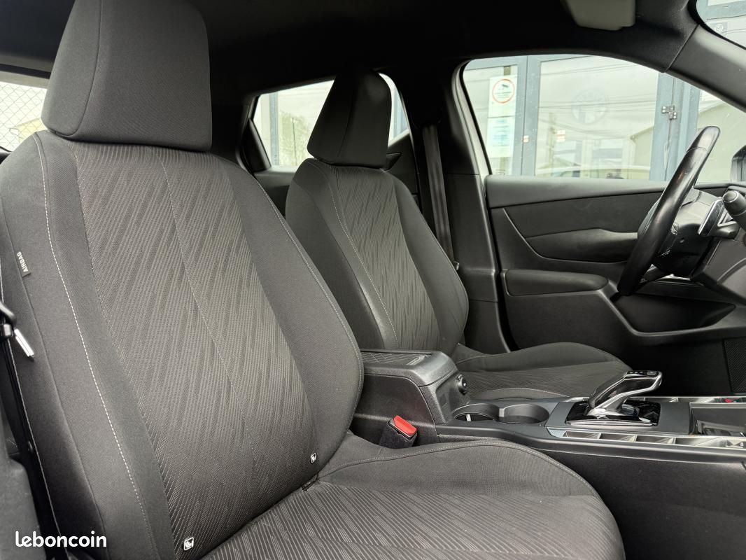 DS 3 Crossback 1.5 BLUE HDI 130 CH SO CHIC EAT8 GARANTIE / REPRISE POSSIBLE (image 13)