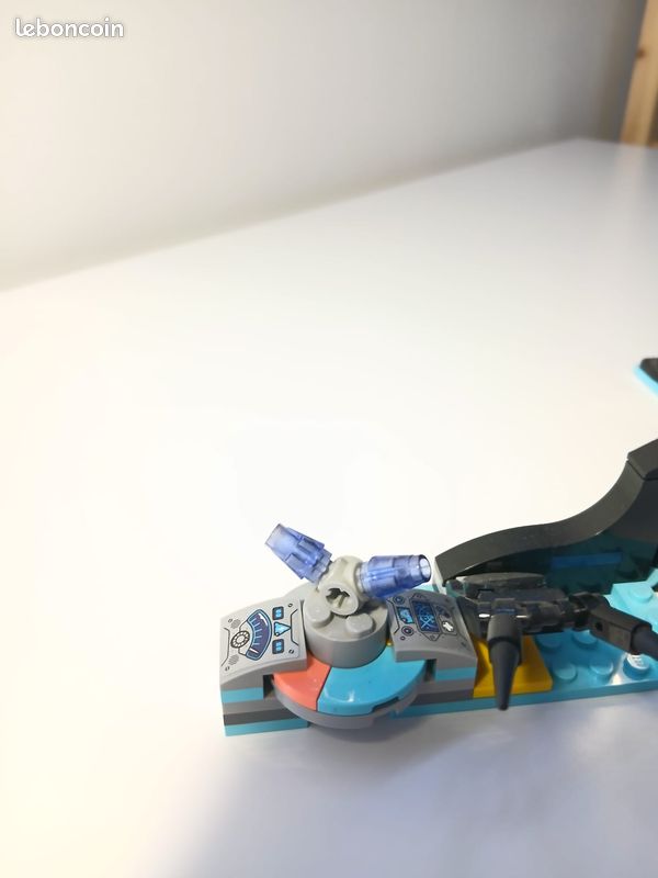 Lego Hidden side 70427 (image 4)