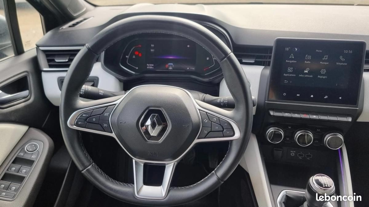 Renault Clio / Garantie 12 mois (image 19)