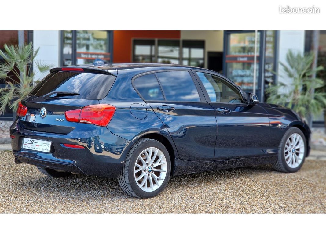 BMW SERIE 1 118d BERLINE F20 LCI Sport PHASE 2 (image 15)