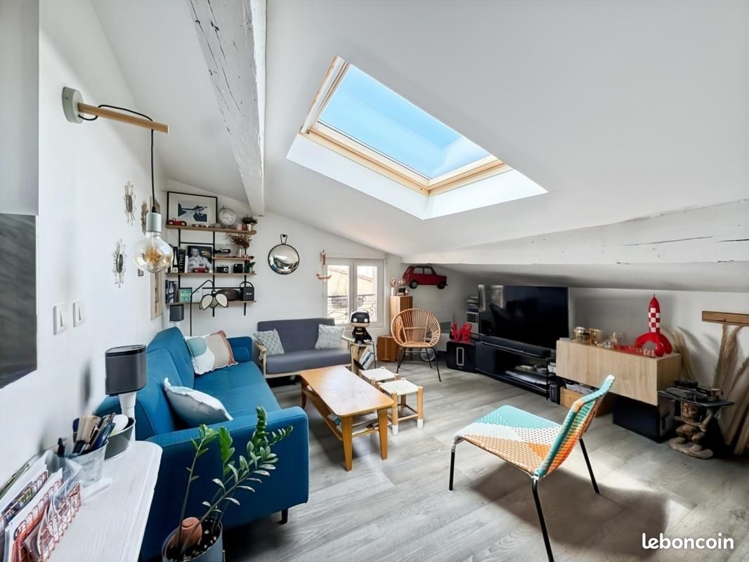 Appartement 3 pièces 60 m² · à Bordeaux · 60 m² · 250 000 €