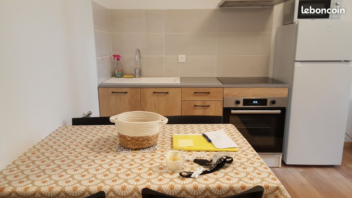 Immeuble 12 pièces 345 m² · à Lavelanet · 345 m² · 139 000 €