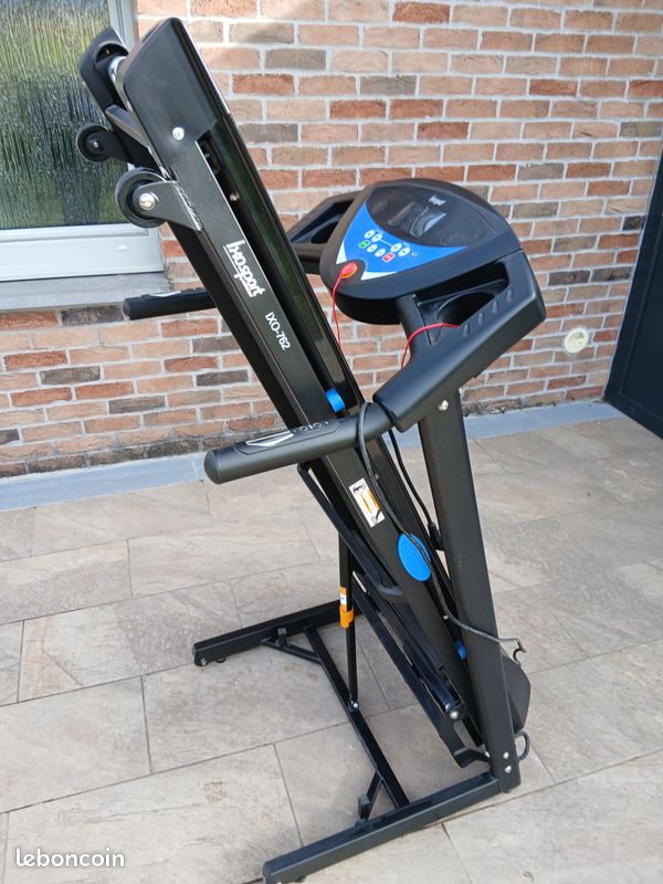 Tapis De Hayon Ride KAC Pour Vélos, 62 Pouces, Capacité 6 Vélos, Neuf En Boîte