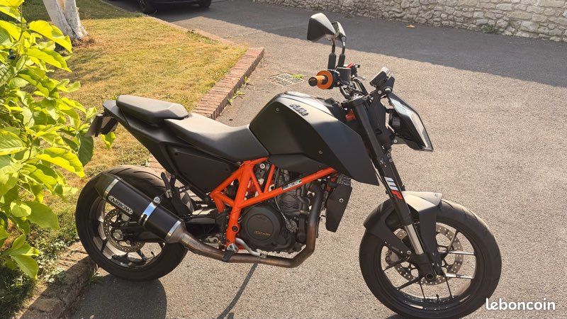 KTM 690 Duke (image 2)