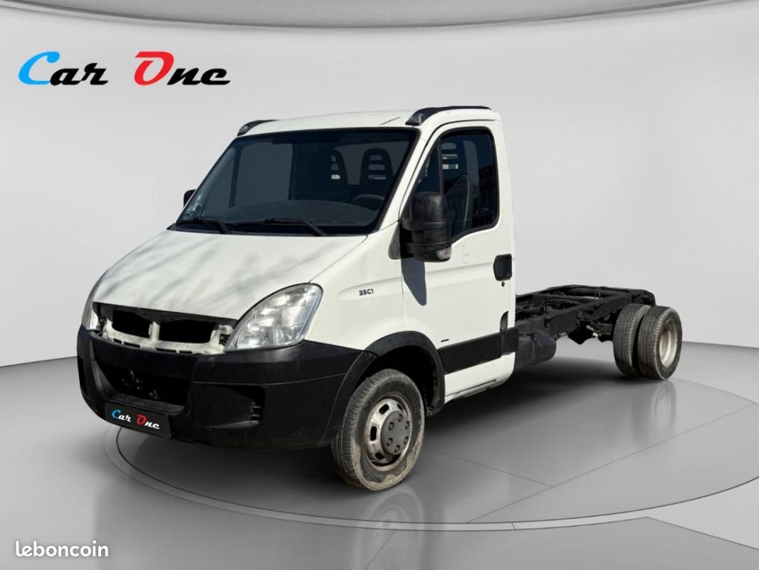 Iveco Daily CHASSIS 35C 12 EMP Roues Jumelés - MOTEUR HS (image 1)