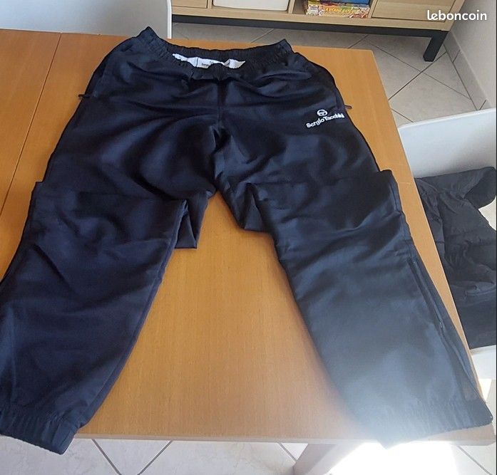 Jogging homme sergio tacchini taille M (image 2)