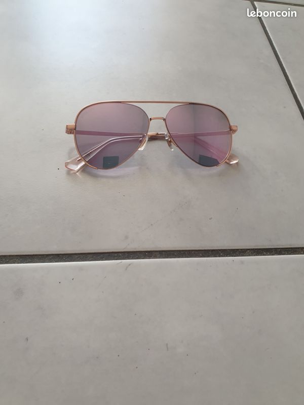 Lunette de soleil Bolon neuf (image 2)