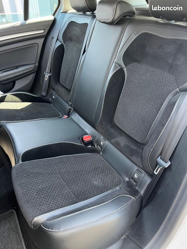 RENAULT MEGANE ESTATE 1.6 DCI 130 ENERGY INTENS * MOTEUR A CHAINE - GPS - RADAR DE RECUL - REVISON Ok (image 12)