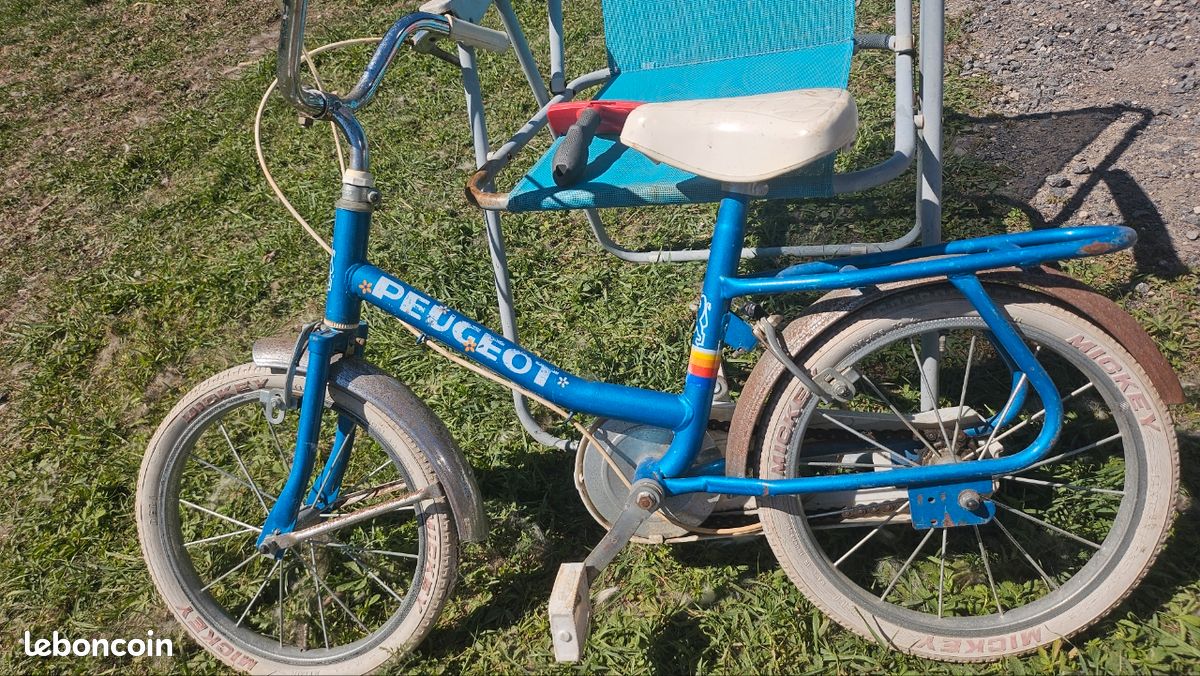 Ancien VÉLO Vintage Enfant 1960 Marque PEUGEOT France