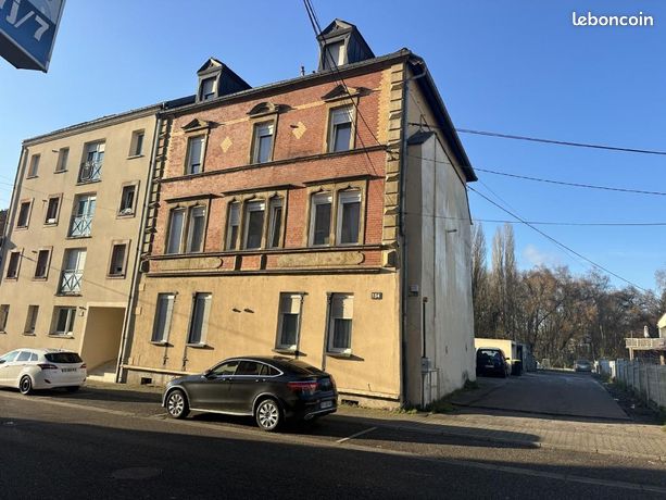Immeuble 15 pièces 325 m²