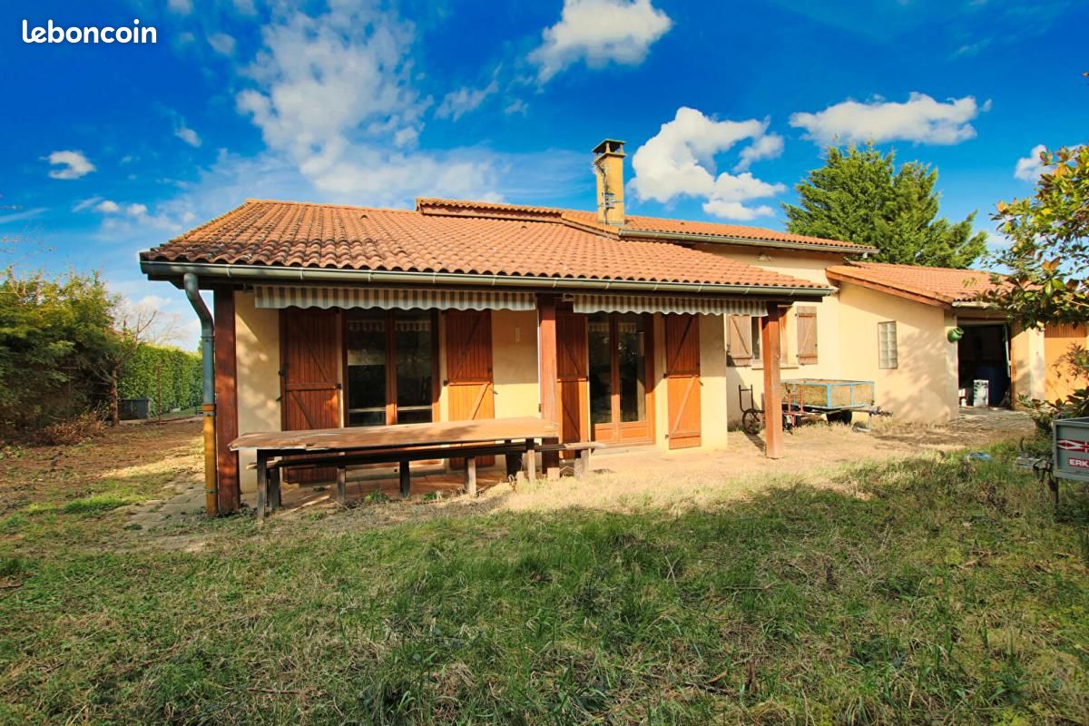 Maison 4 pièces 90 m² · à Saint-Pierre-de-Chandieu · 90 m² · 340 000 €