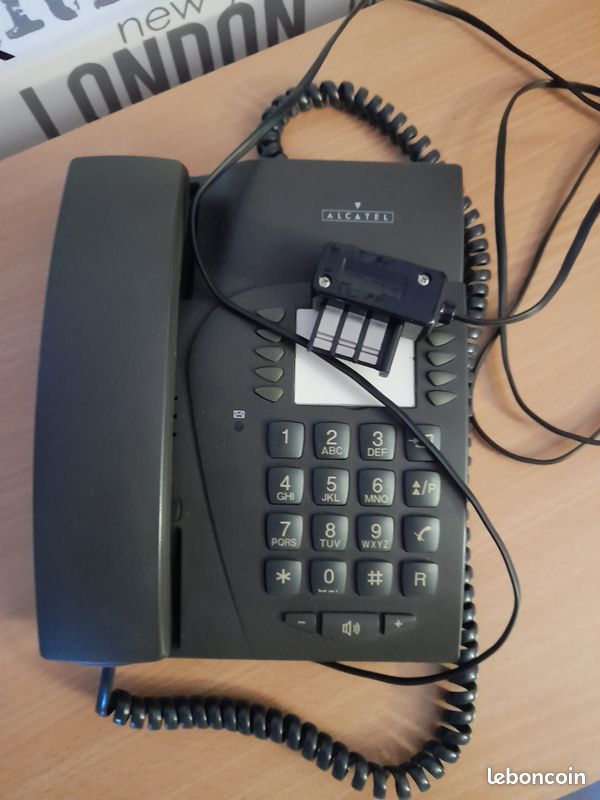 Téléphone fixe Alcatel noir (image 1)