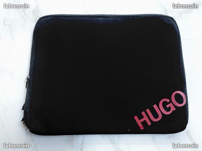 Porte-documents Hugo Boss noir en tissu - housse serviette pour ordinateur portable (image 2)