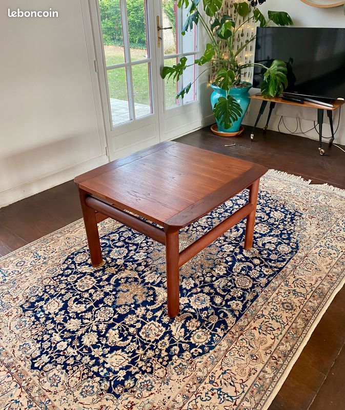 Table Basse Vintage Danoise Signée Trioh – Bois Et Osier – Design Scandinave