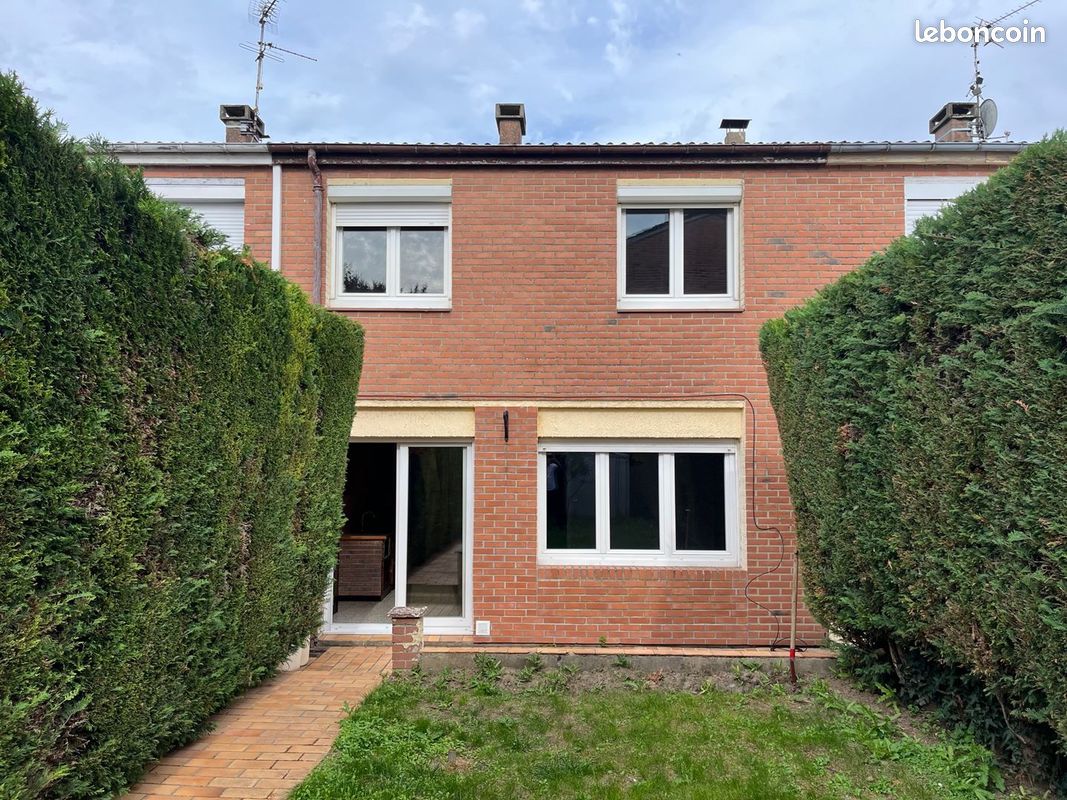 Maison 5 pièces 87 m² · à Pérenchies · 87 m² · 226 000 €