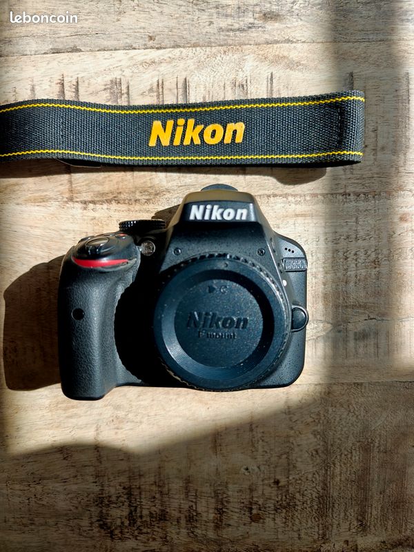 Nikon D3300 boitier nu excellent état avec 10 915 déclenchements vérifiés (image 1)