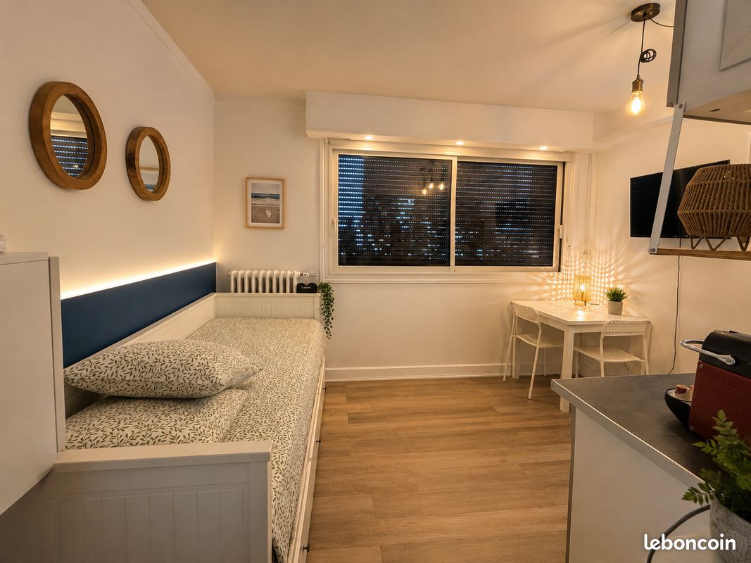 Appartement 1 pièce 18 m² · à Antibes · 18 m² · 690 €/mois