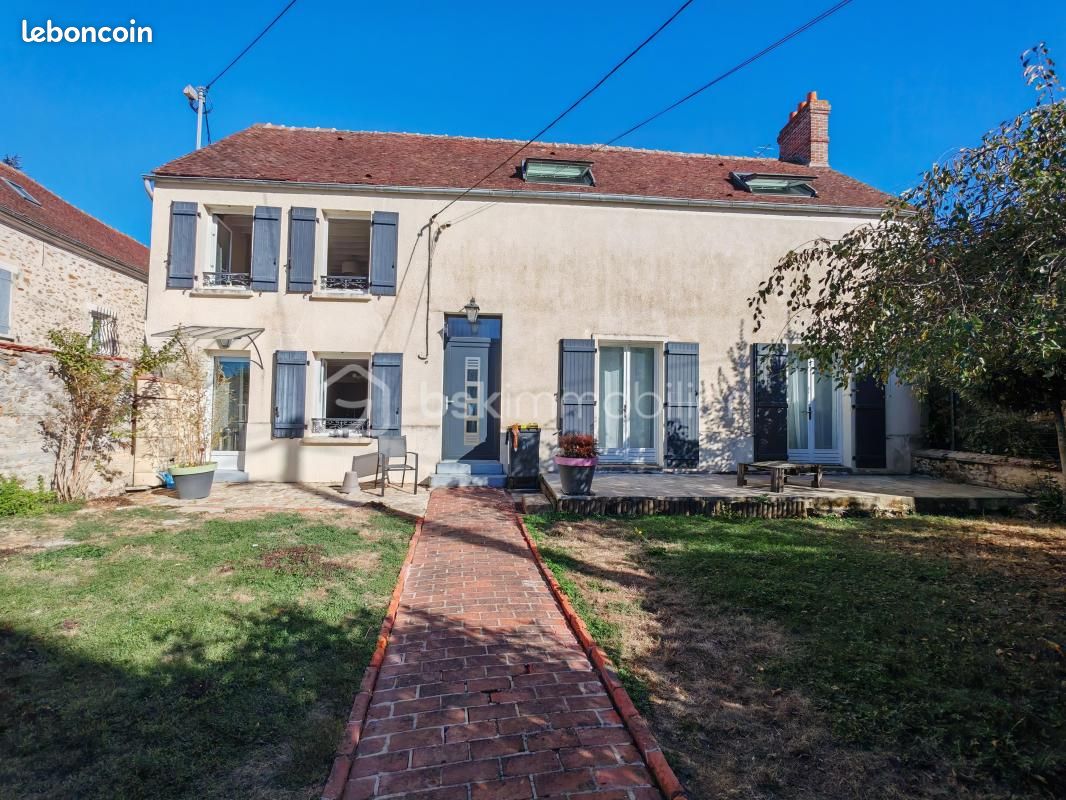 Maison 7 pièces 224 m² · à Coulommiers · 224 m² · 399 900 €