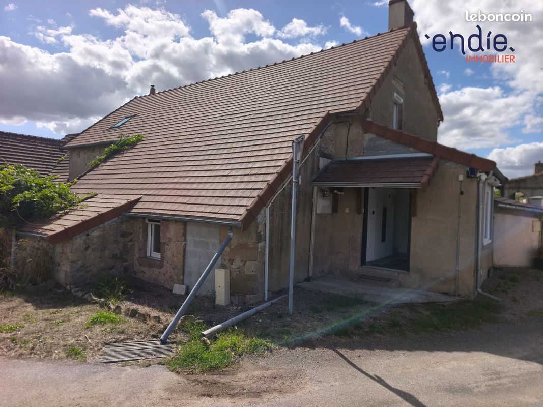 Maison 6 pièces 130 m² · à Louroux-Bourbonnais · 130 m² · 160 000 €
