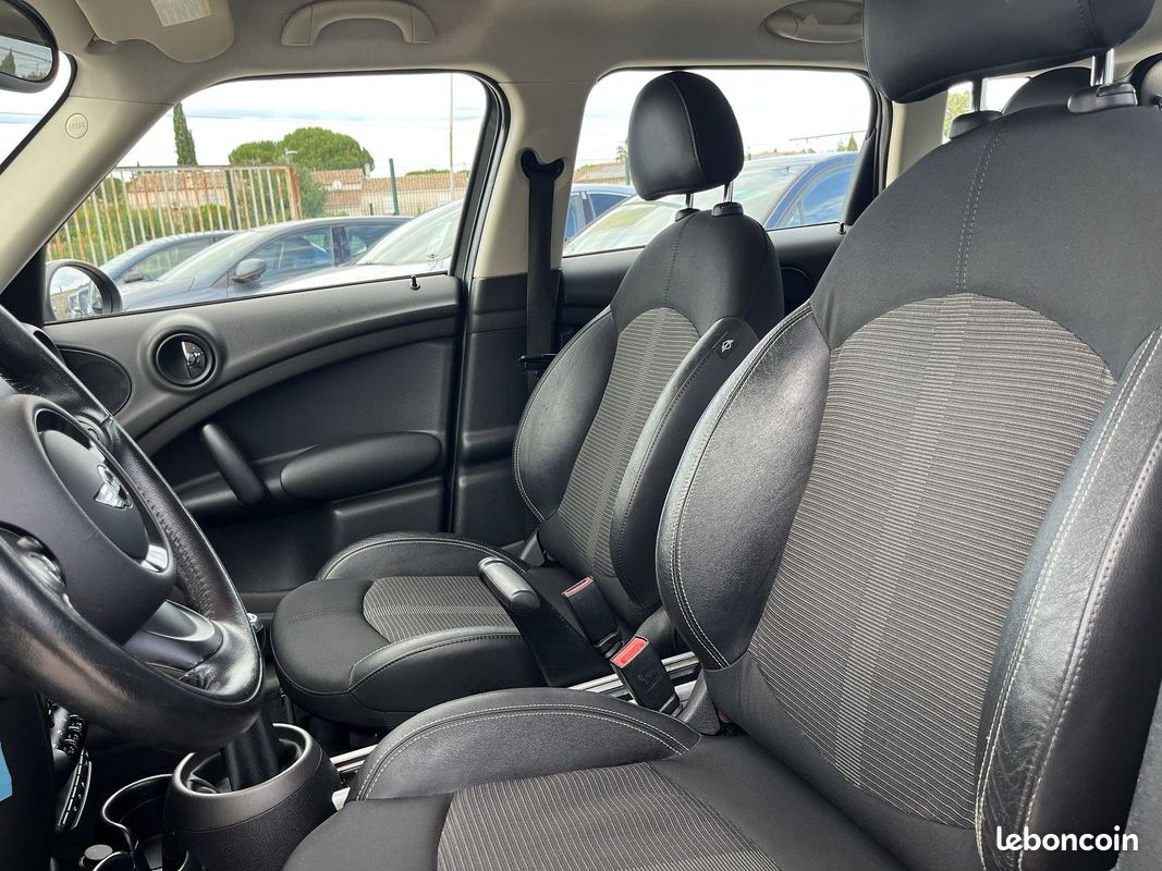 Mini COUNTRYMAN COOPER D 112CH PACK CHILI (image 7)