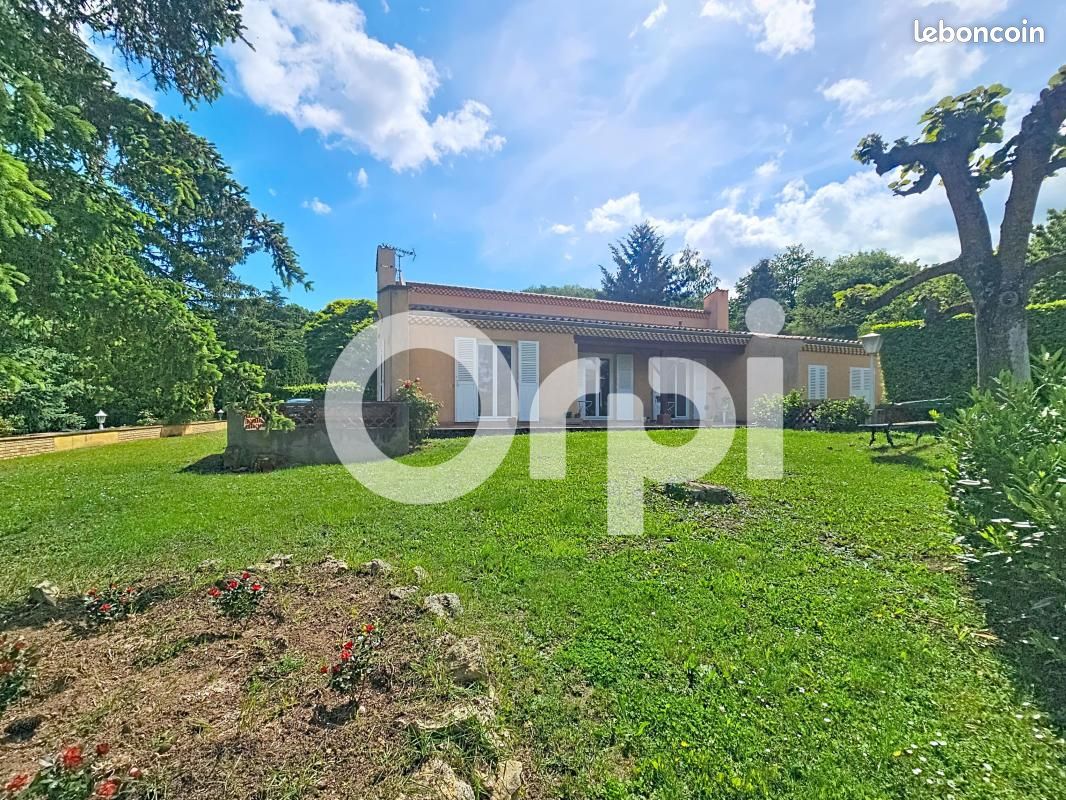 Maison 5 pièces 161 m² · à Parent · 161 m² · 339 000 €