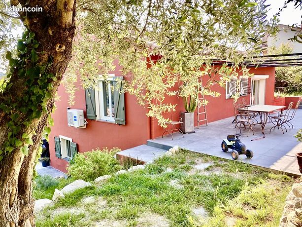 Villa 5 pièces 140 m² — 4