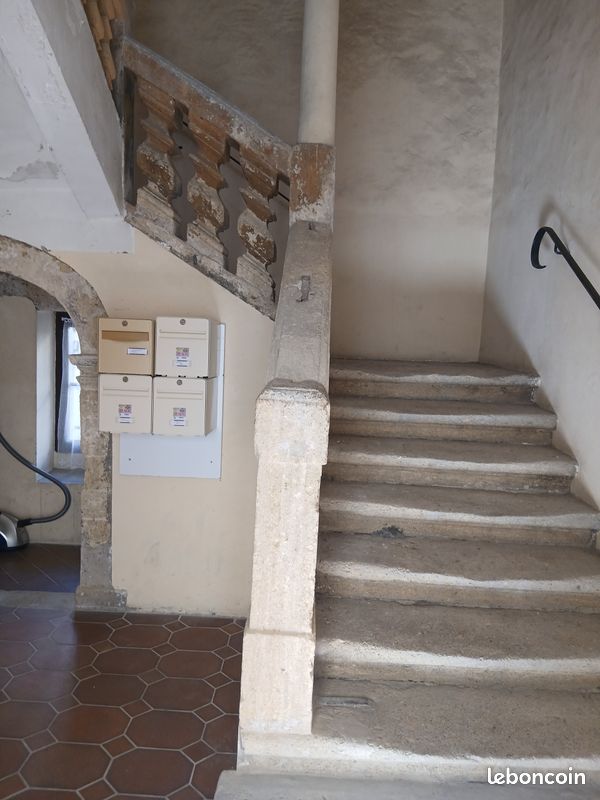 Appartement 2 pièces 43 m² · à Peyruis · 43 m² · 84 000 €