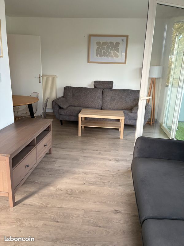 Appartement 3 pièces 62 m² · à Croix · 62 m² · 990 €/mois