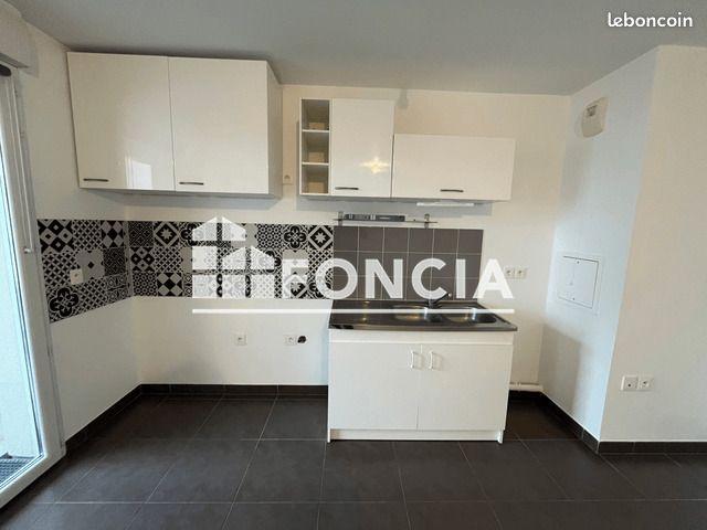 Appartement a louer elancourt - 2 pièce(s) - 44 m2 - Surfyn