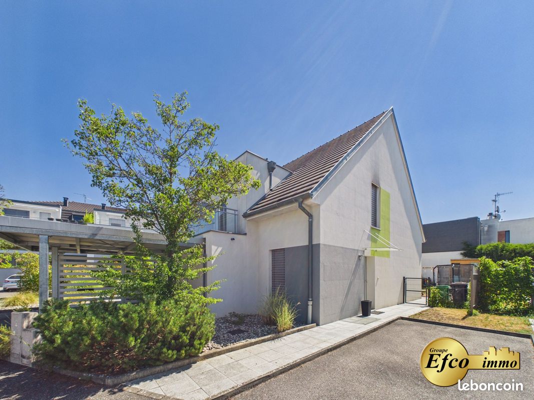 Maison 4 pièces 92 m² · à Rosenau · 92 m² · 349 000 €