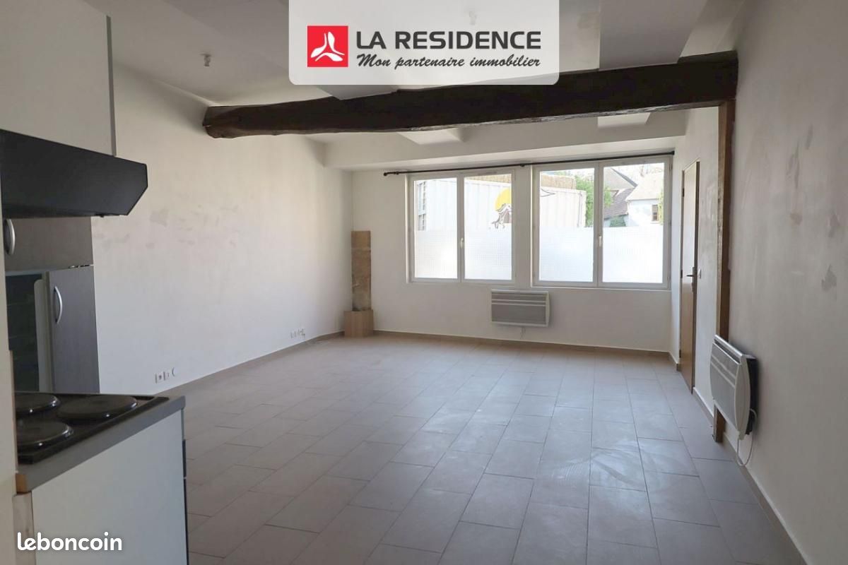 Immeuble 6 pièces 126 m² · à Saint-Clair-sur-Epte · 126 m² · 263 000 €