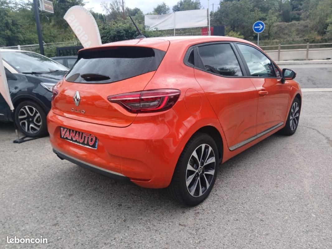 Renault Clio TCe 100 pack clim (image 4)