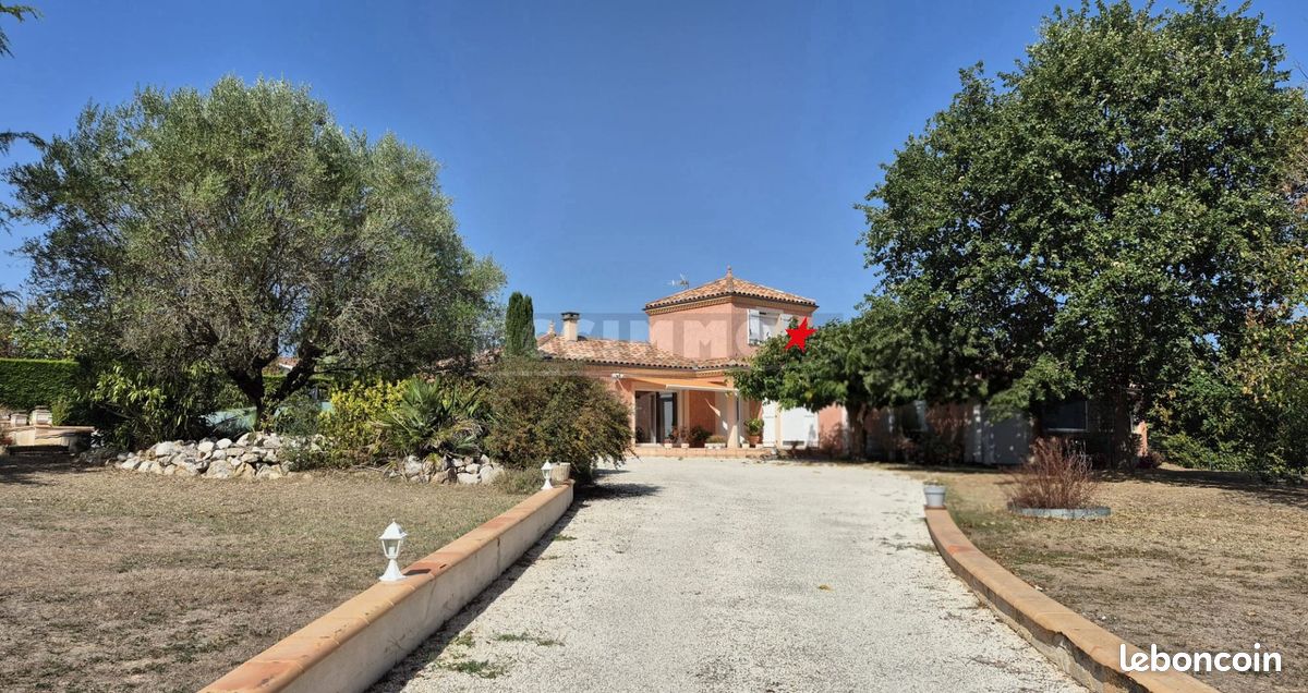 Maison 6 pièces 154 m² · à Lisle-sur-Tarn · 154 m² · 354 000 €